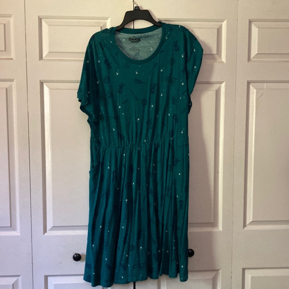 Torrid size 2 Stranger Things dress